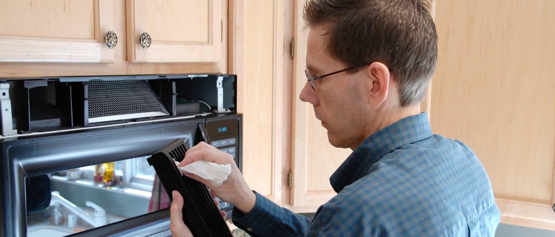 Kitchen fitters RM11, RM12